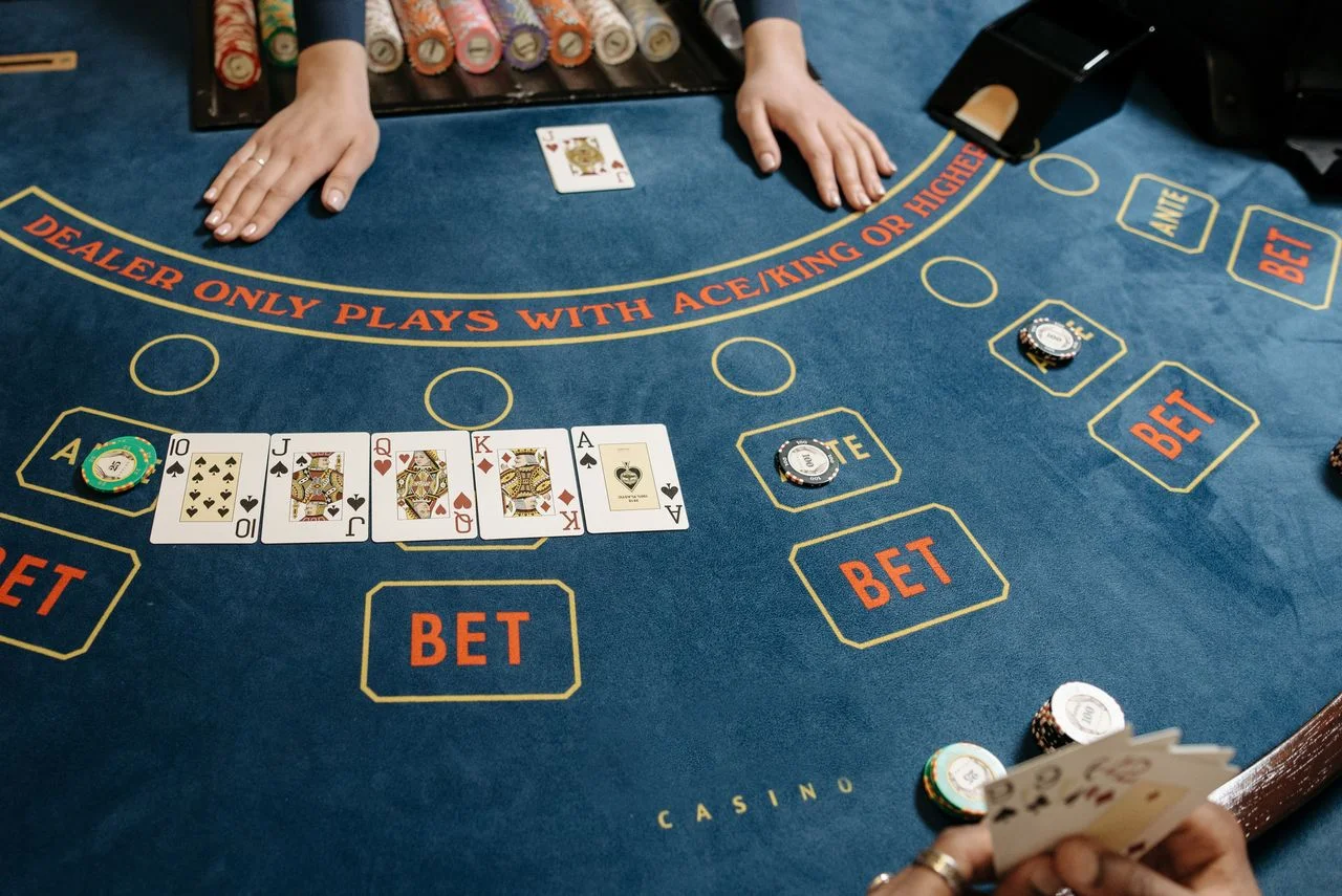 xoso888 — Baccarat: chọn bàn và nắm luật trước khi chơi